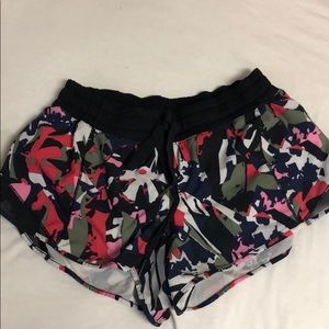 Lululemon hotty hot shorts